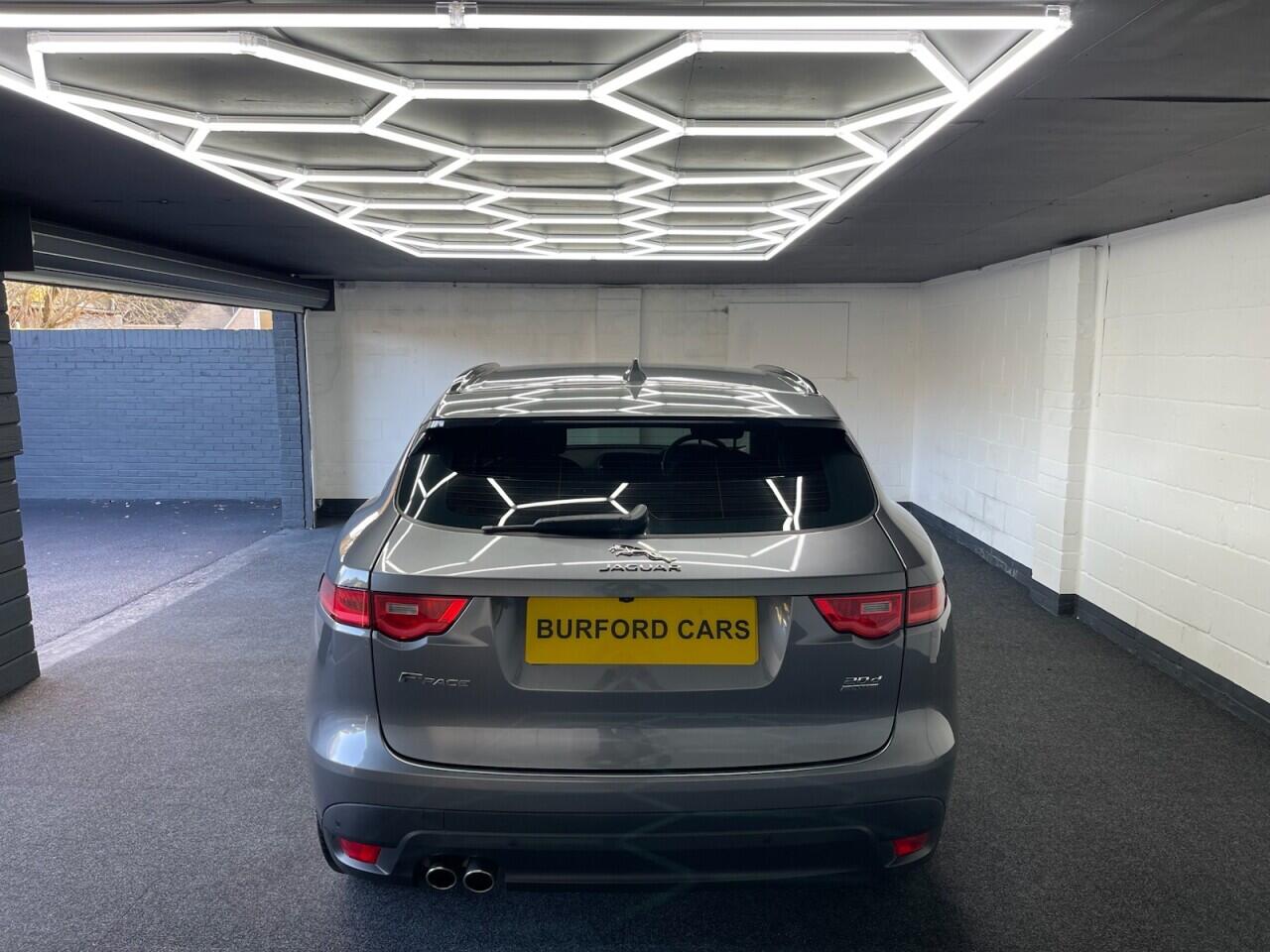 Used Jaguar F-Pace 2017 for sale - 77015646: Photo 12