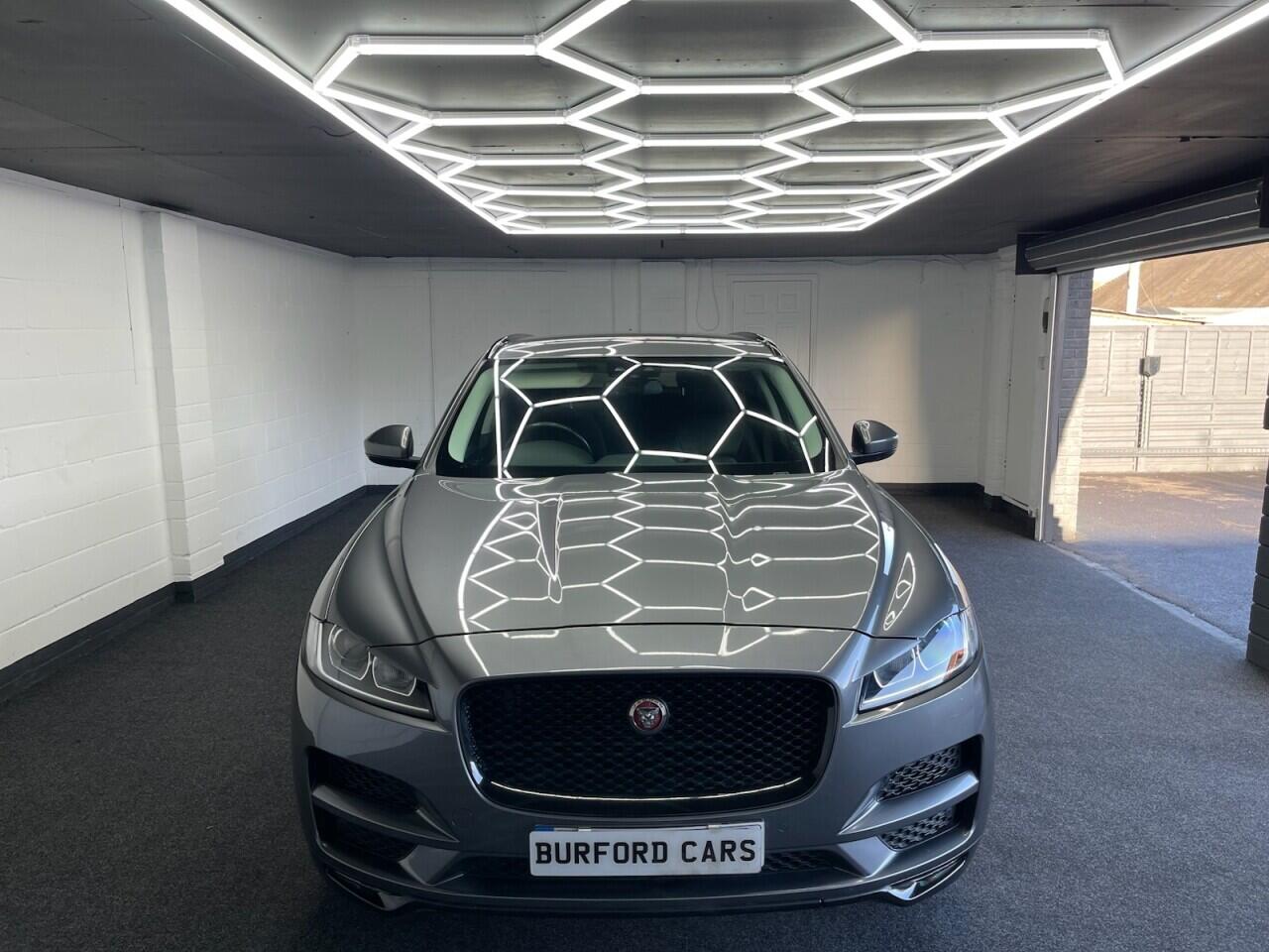 Used Jaguar F-Pace 2017 for sale - 77015646: Photo 19