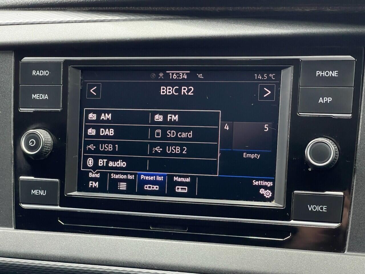 Used Volkswagen Transporter 2023 for sale - 76635417: Photo 29