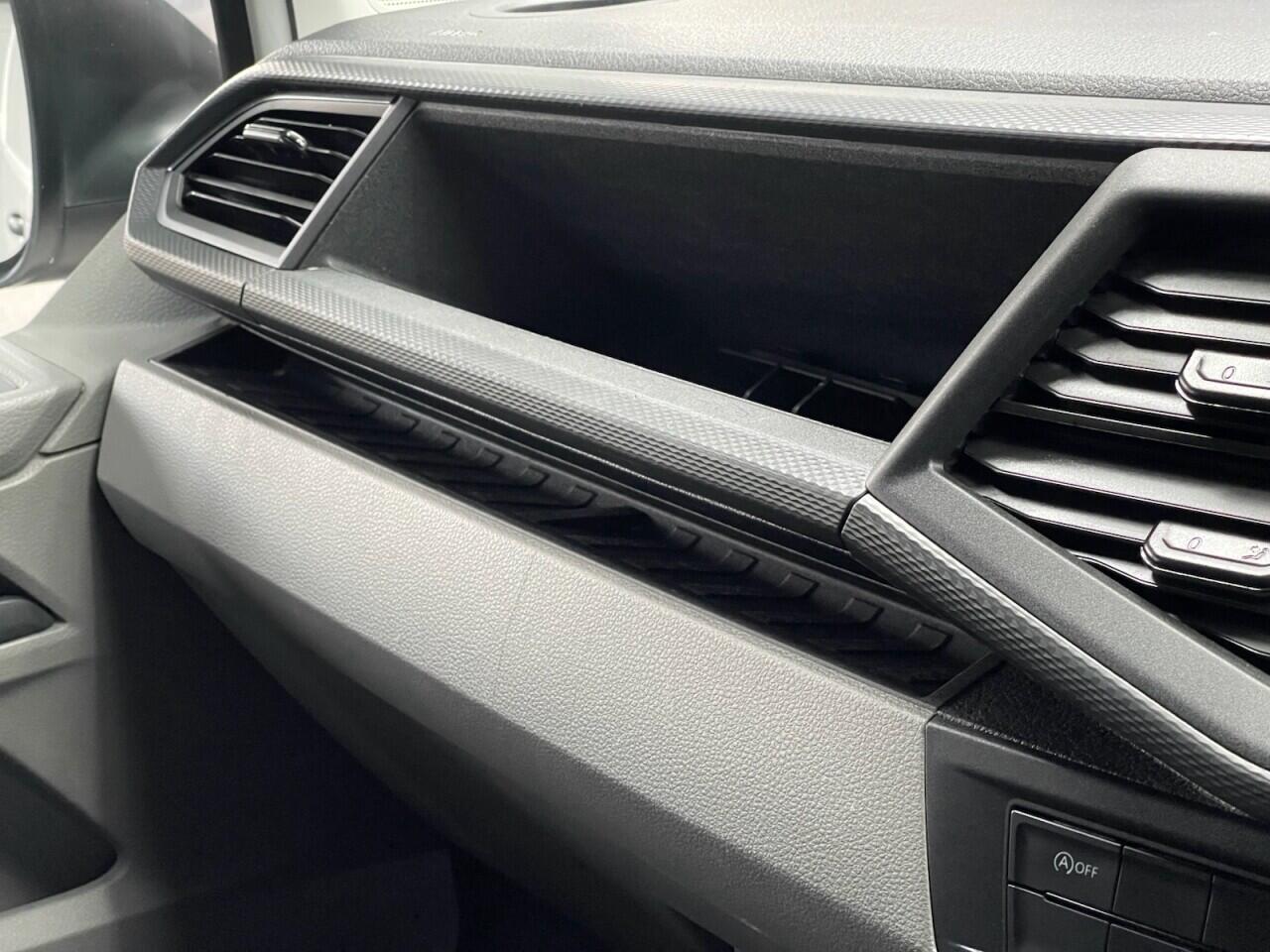 Used Volkswagen Transporter 2023 for sale - 76635417: Photo 33