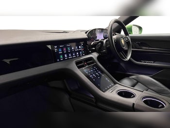 Used Porsche Taycan 2022 for sale - 78662185: Photo