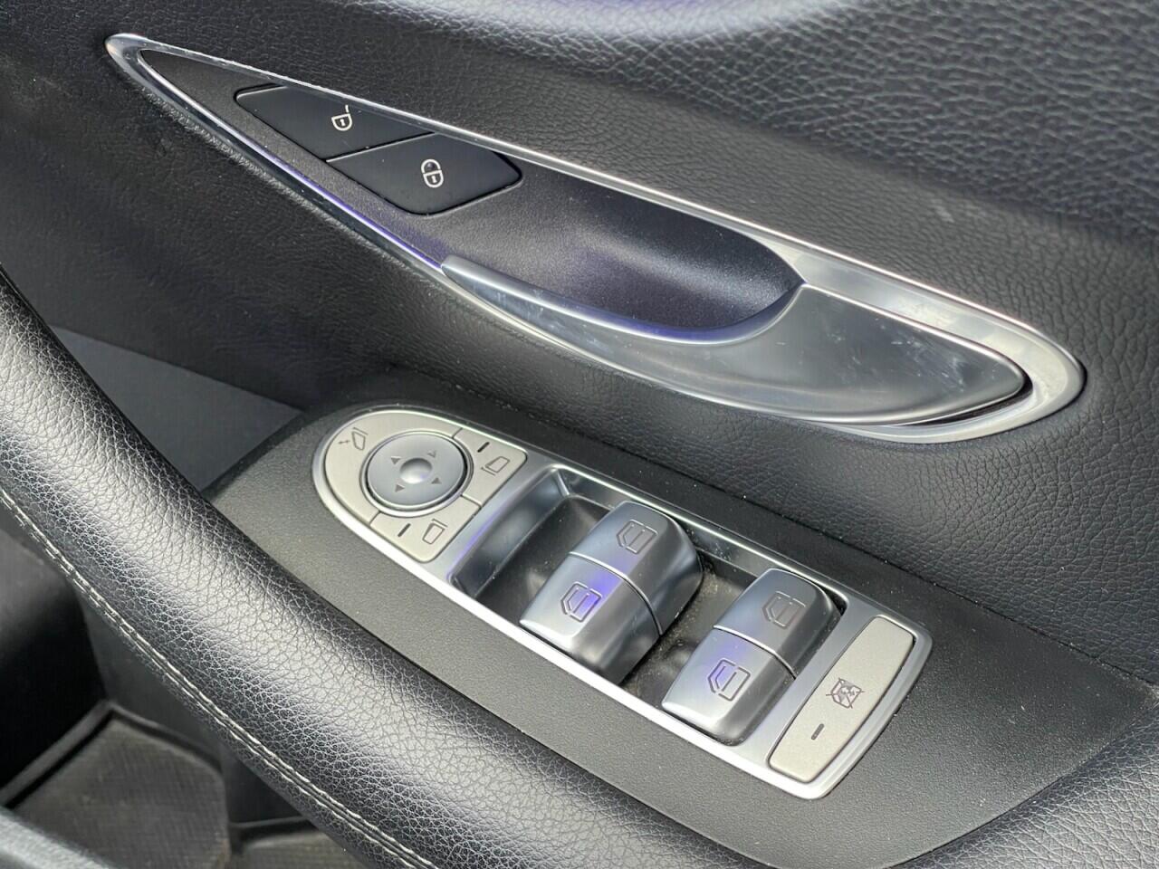 Used Mercedes-Benz E Class 2017 for sale - 77768847: Photo 36