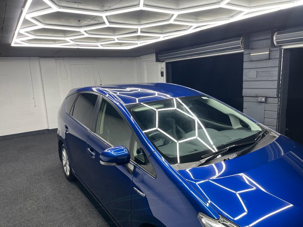 Used Toyota Prius+ 2015 for sale - 76953285: Photo 26