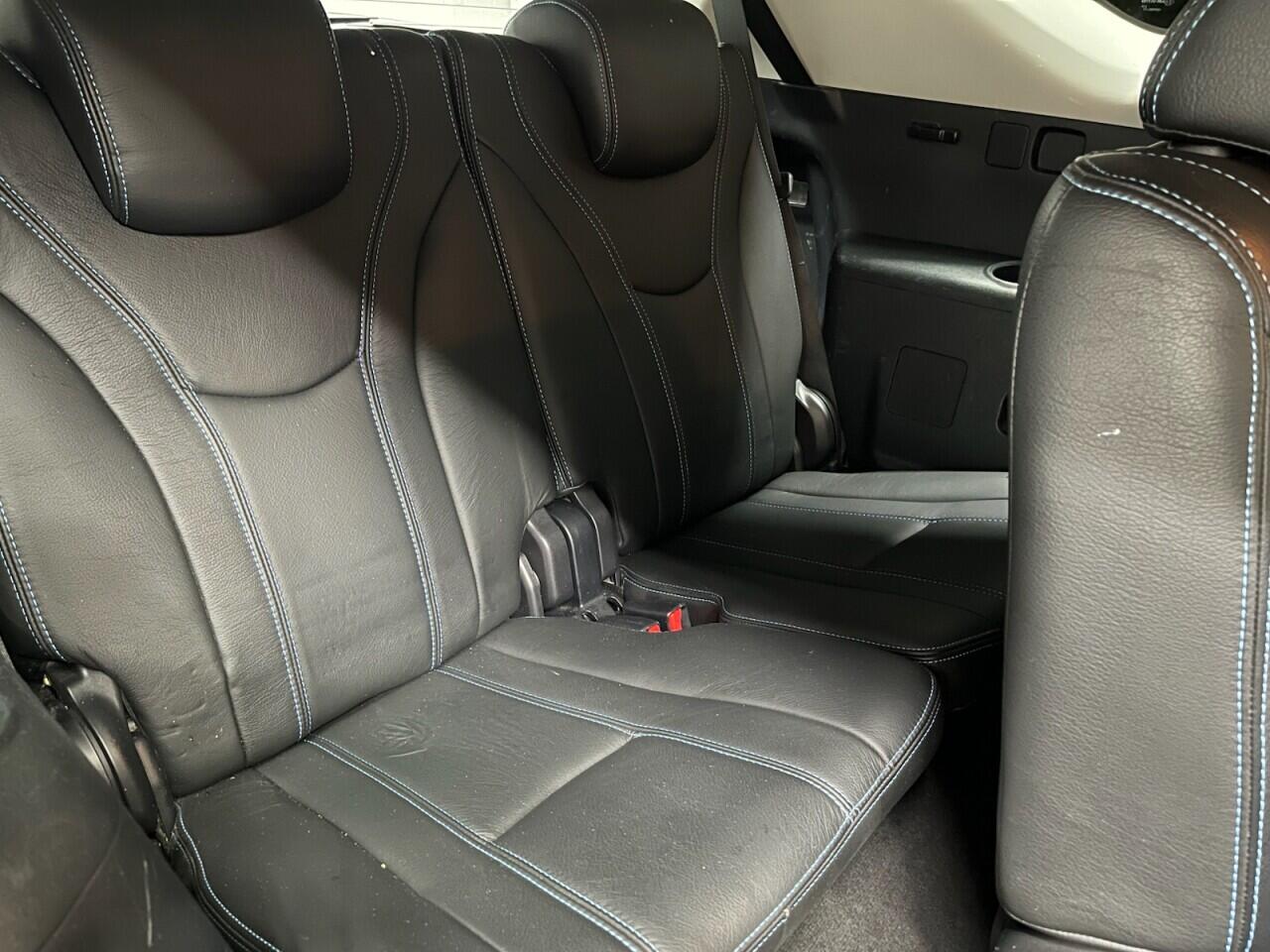 Used Toyota Prius+ 2015 for sale - 76953285: Photo 31