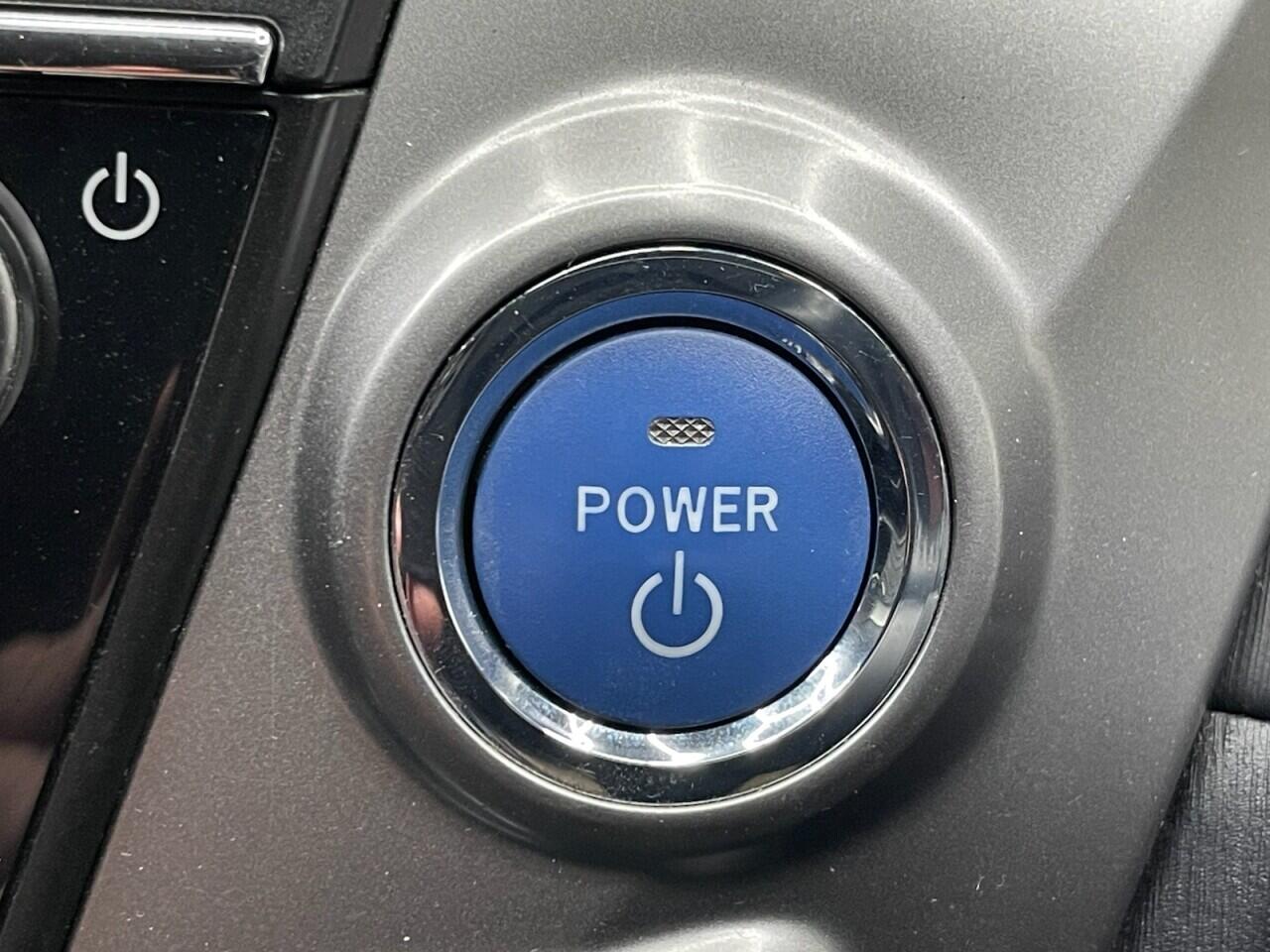 Used Toyota Prius+ 2015 for sale - 76953285: Photo 36