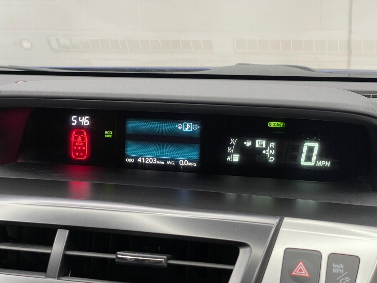 Used Toyota Prius+ 2015 for sale - 76953285: Photo 37