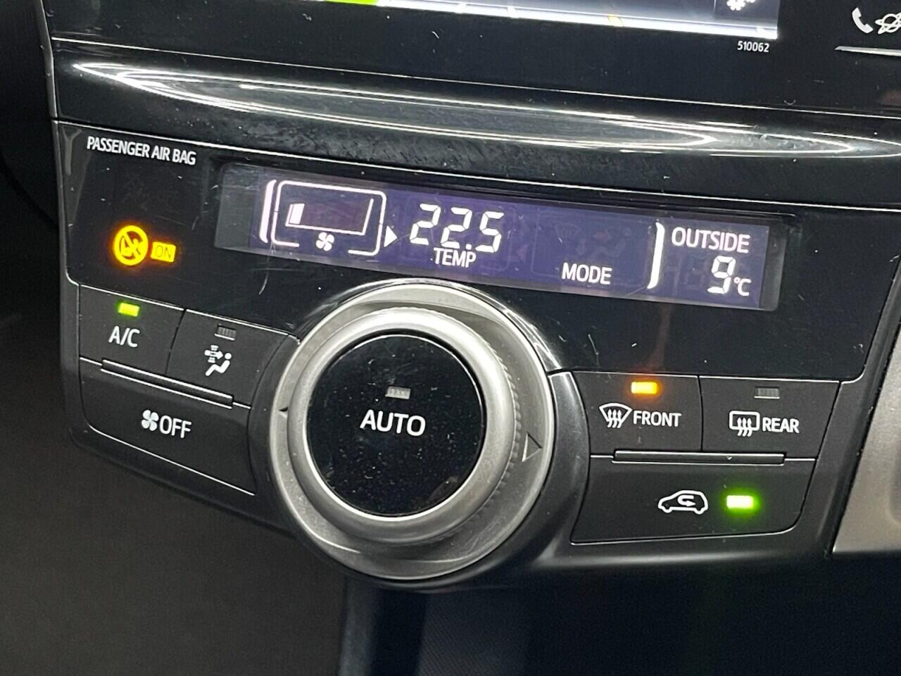 Used Toyota Prius+ 2015 for sale - 76953285: Photo 38