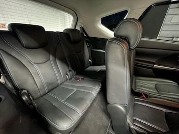 Used Toyota Prius+ 2015 for sale - 76953285: Photo