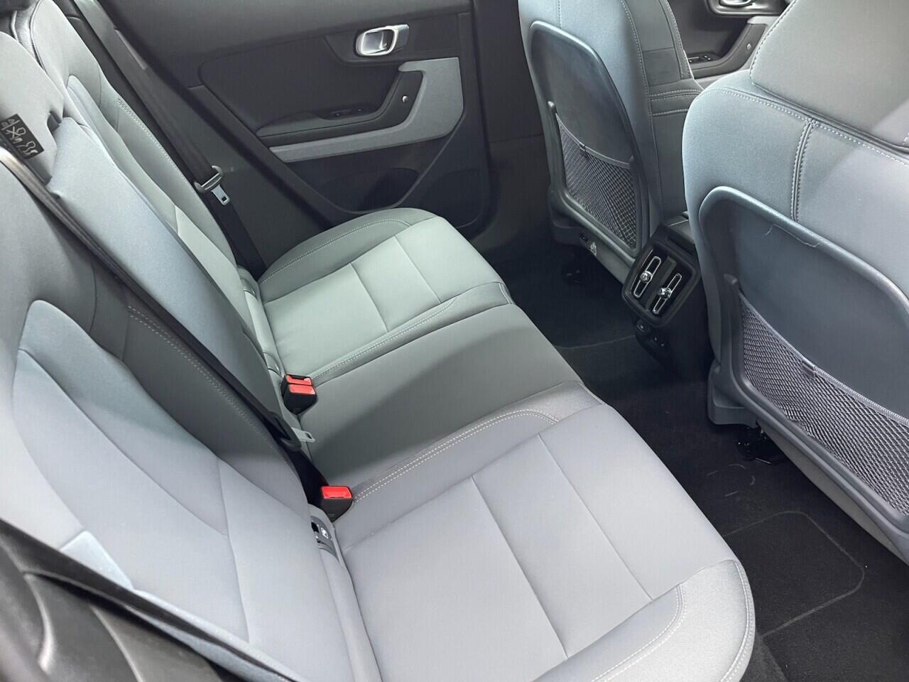 Used Polestar Polestar 2 2022 for sale - 77768000: Photo 32