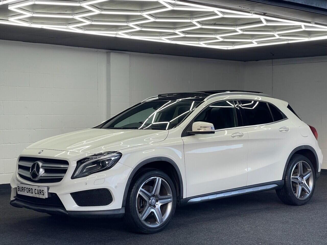 Used Mercedes-Benz GLA 2017 for sale - 76832497: Photo 2