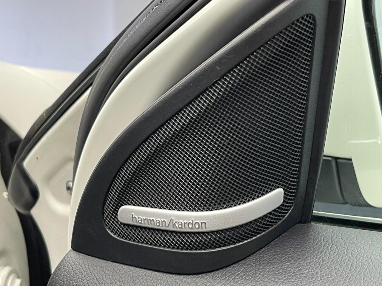 Used Mercedes-Benz GLA 2017 for sale - 76832497: Photo 51