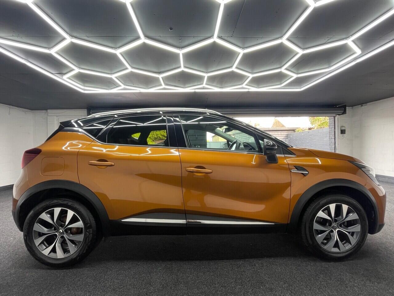 Used Renault Captur 2020 for sale - 78205002: Photo 3