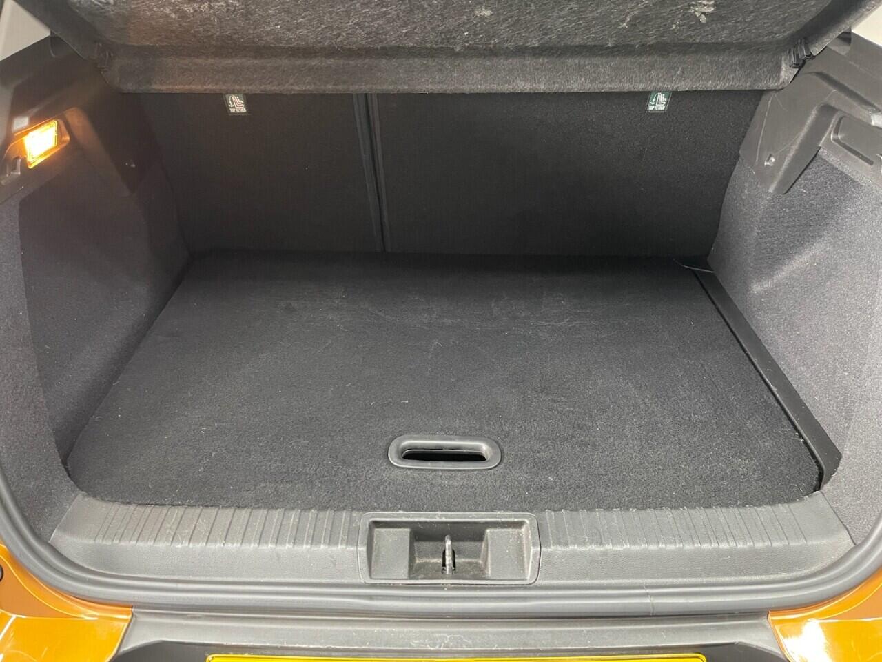 Used Renault Captur 2020 for sale - 78205002: Photo 32