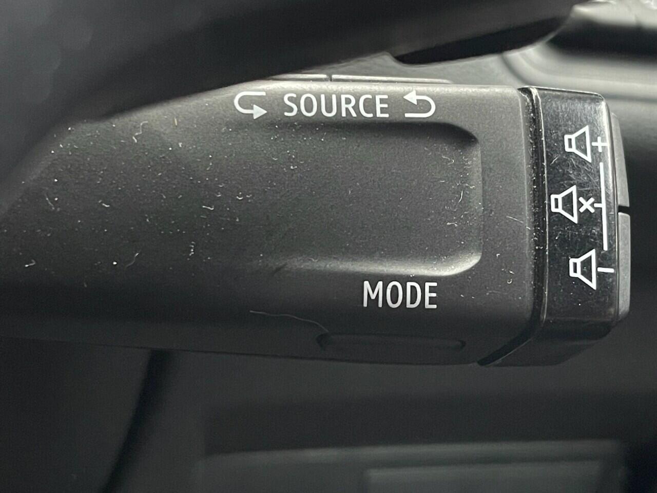 Used Renault Captur 2020 for sale - 78205002: Photo 42