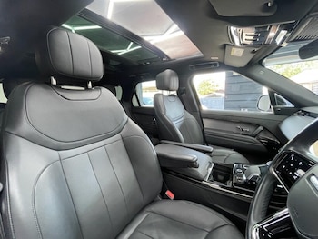 Used Land Rover Range Rover Sport 2023 for sale - 79532813: Photo