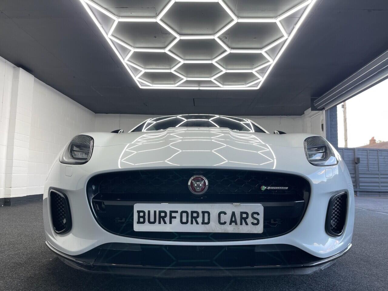 Used Jaguar F-Type 2019 for sale - 76635438: Photo 29