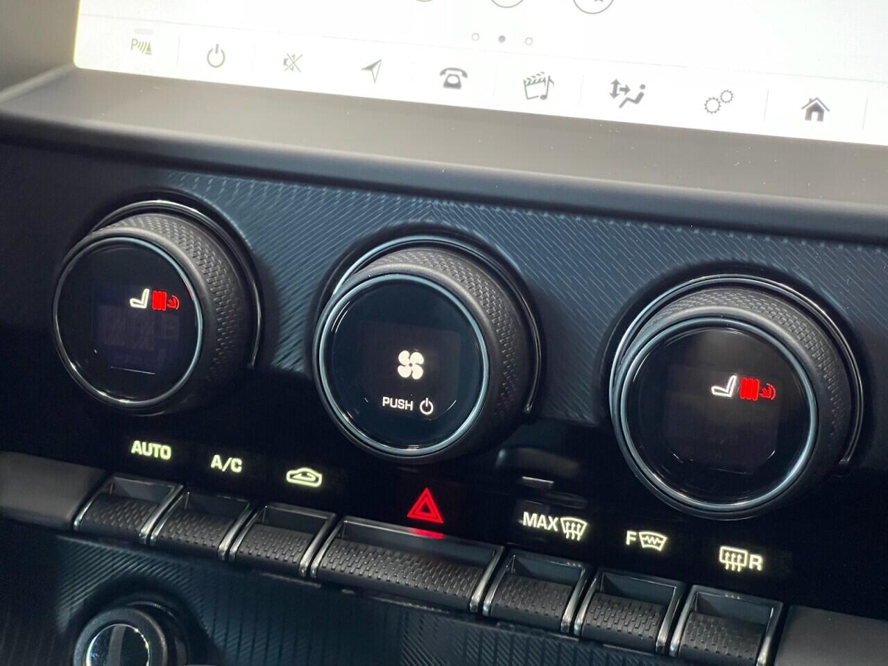 Used Jaguar F-Type 2019 for sale - 76635438: Photo 38