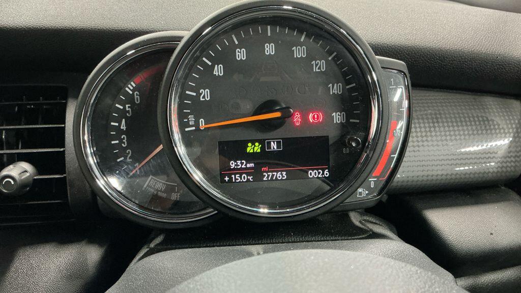 Used MINI Convertible 2019 for sale - 76771969: Photo 11