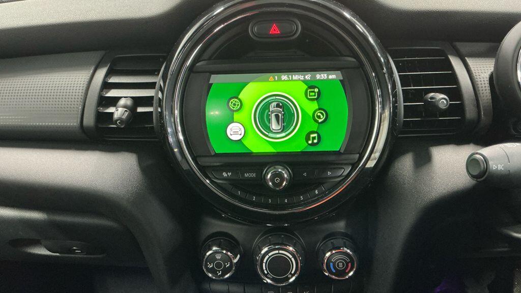 Used MINI Convertible 2019 for sale - 76771969: Photo 12