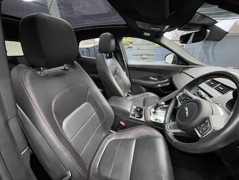 Used Jaguar E-Pace 2020 for sale - 77029523: Photo