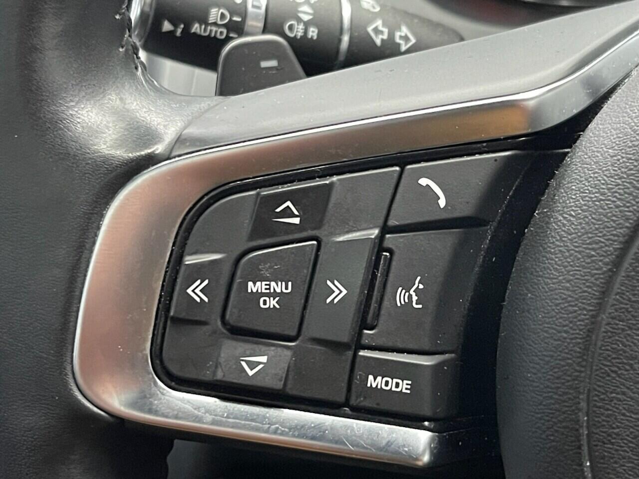 Used Jaguar E-Pace 2020 for sale - 77278935: Photo 39