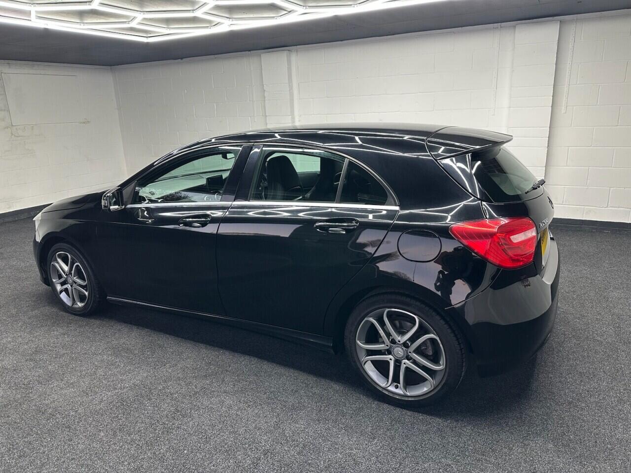 Used Mercedes-Benz A-Class 2014 for sale - 77091610: Photo 6