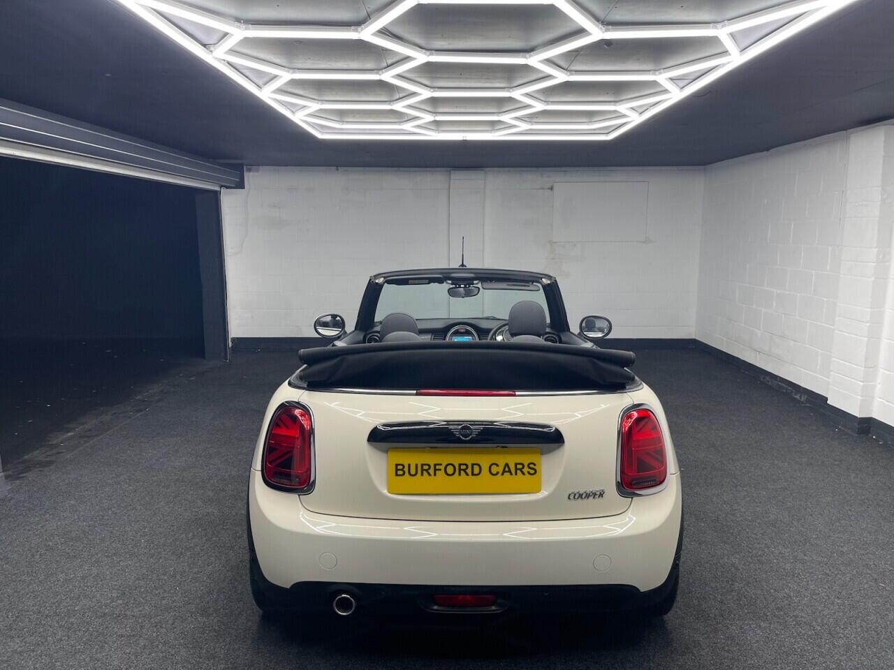 Used MINI Convertible 2019 for sale - 76918551: Photo 17