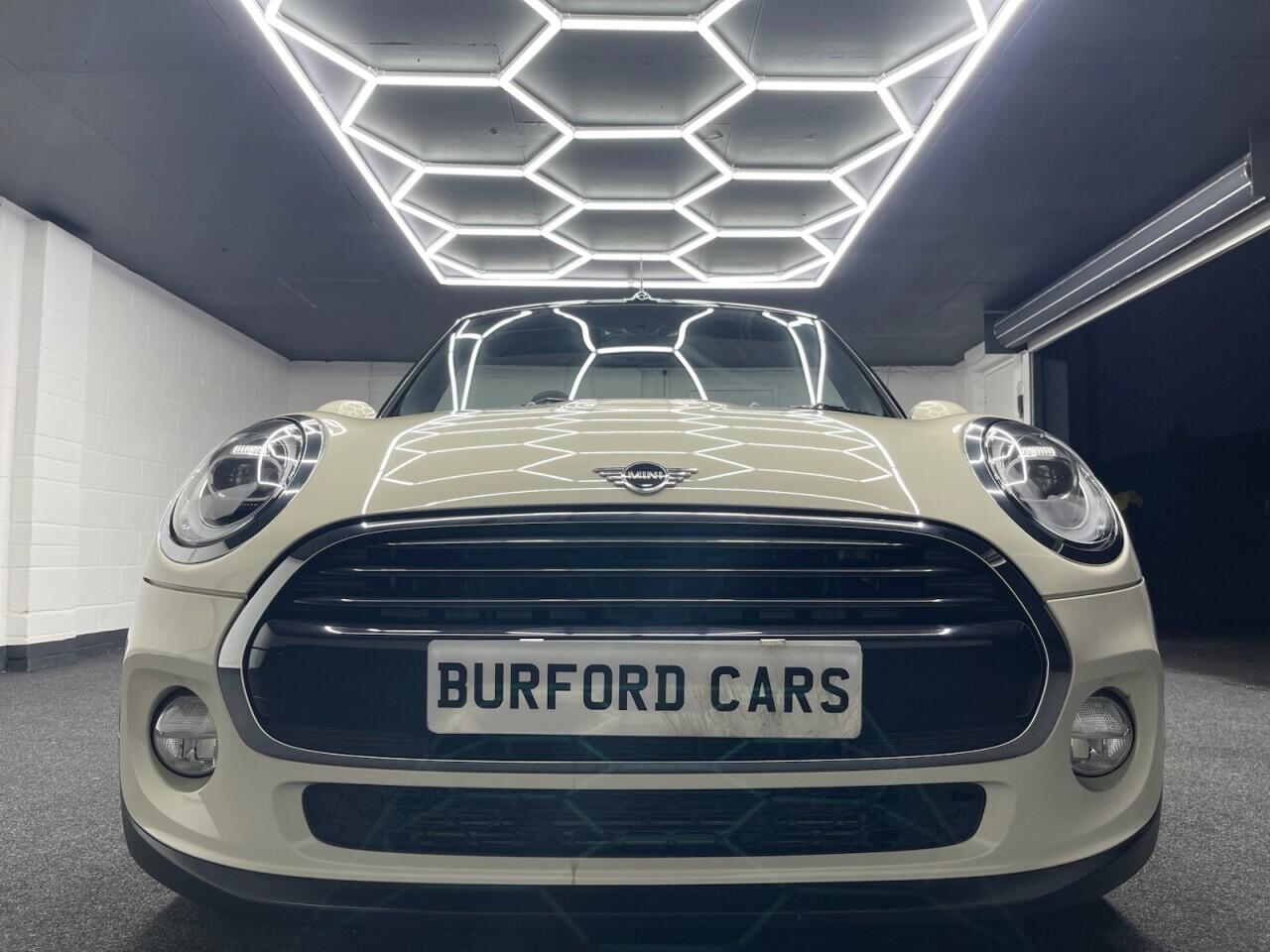 Used MINI Convertible 2019 for sale - 76918551: Photo 20