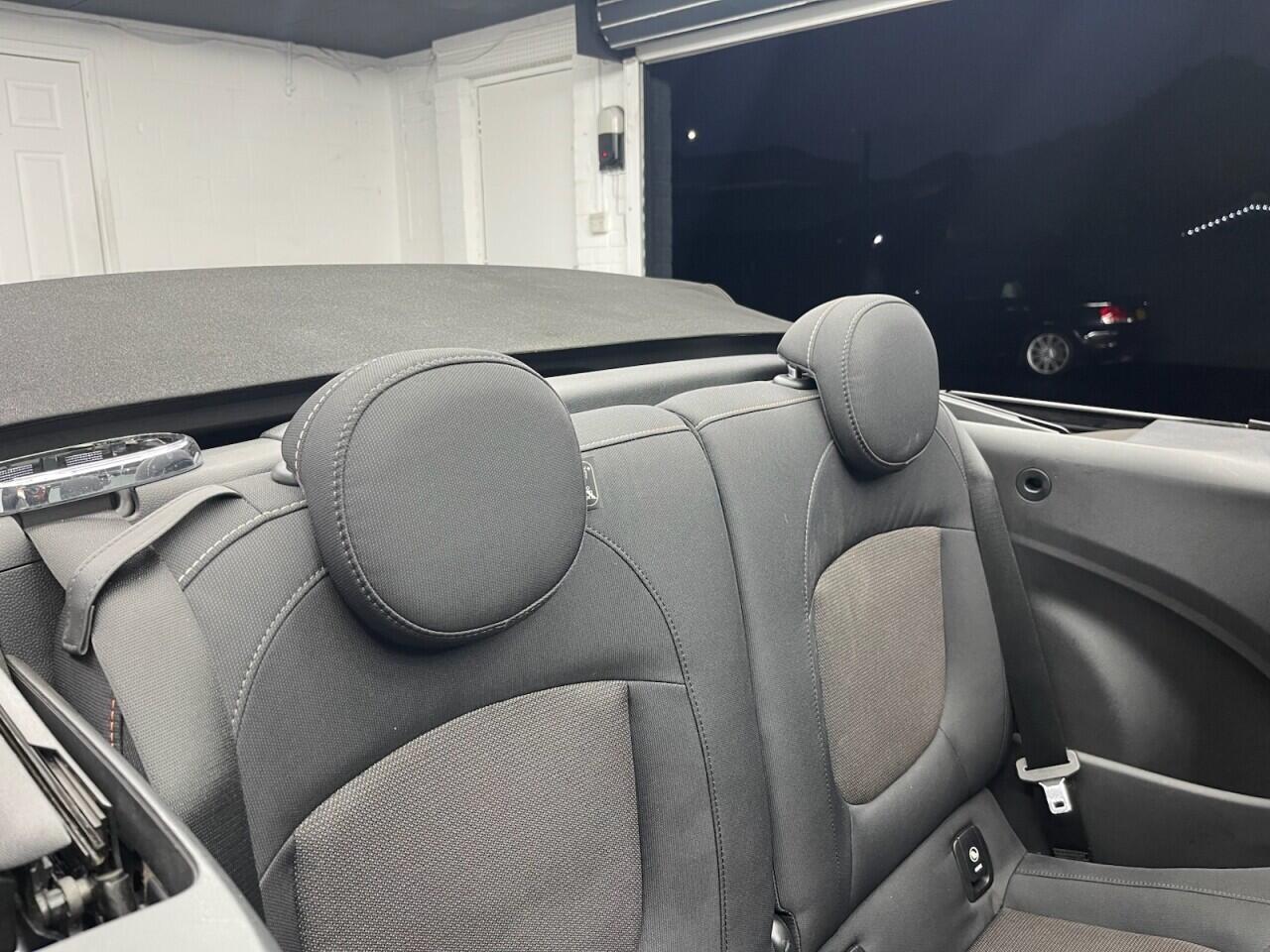 Used MINI Convertible 2019 for sale - 76918551: Photo 22