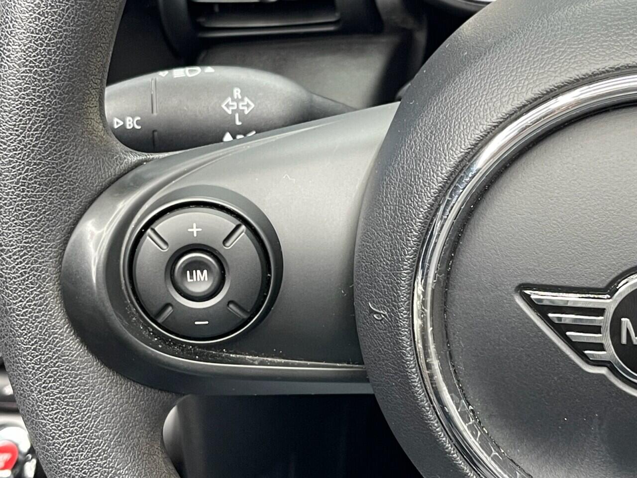 Used MINI Convertible 2019 for sale - 76918551: Photo 29