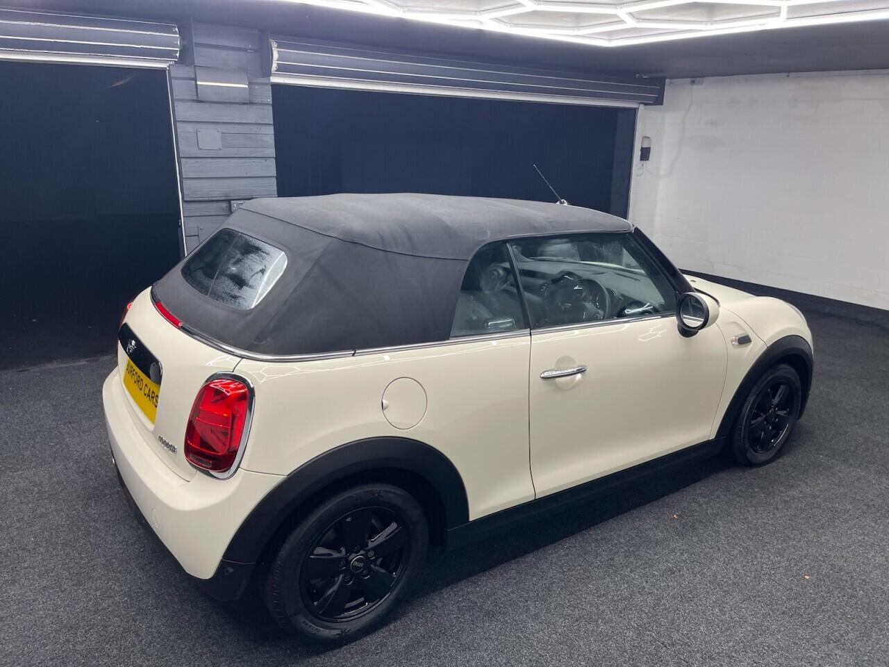 Used MINI Convertible 2019 for sale - 76918551: Photo 35