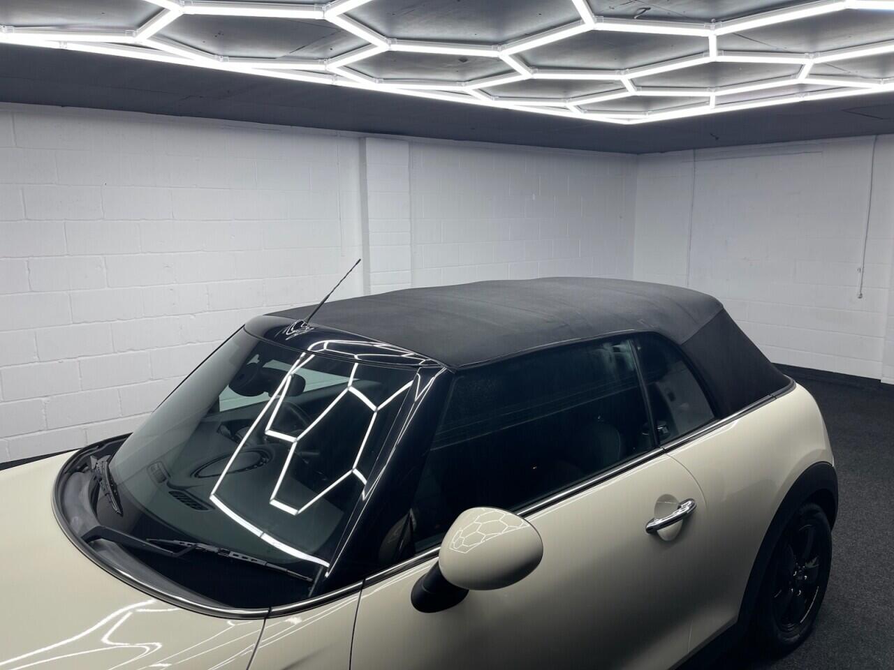 Used MINI Convertible 2019 for sale - 76918551: Photo 38