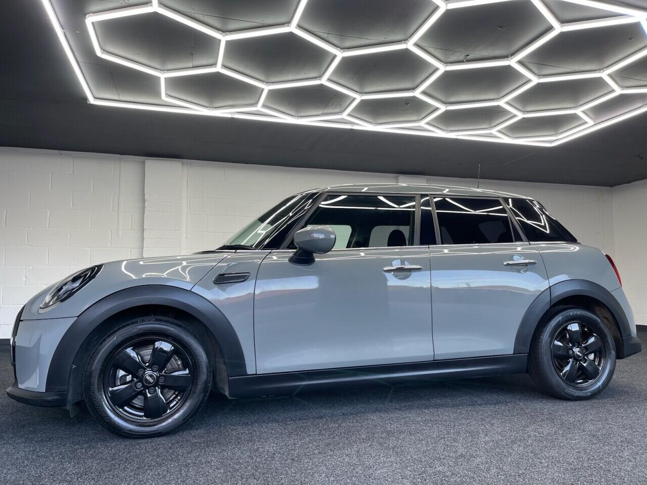 Used MINI Hatch 2021 for sale - 76635426: Photo 15