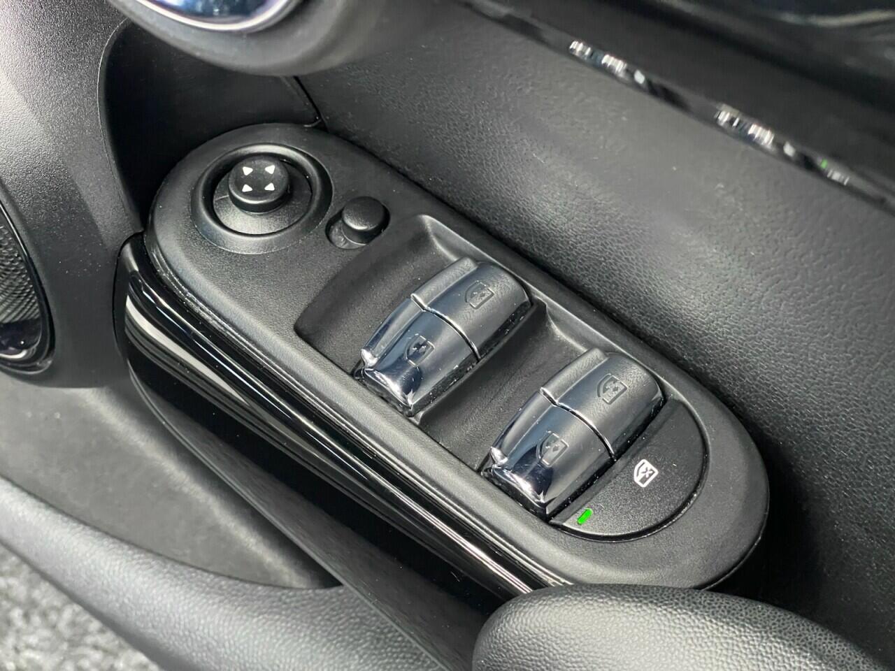 Used MINI Hatch 2021 for sale - 76635426: Photo 26