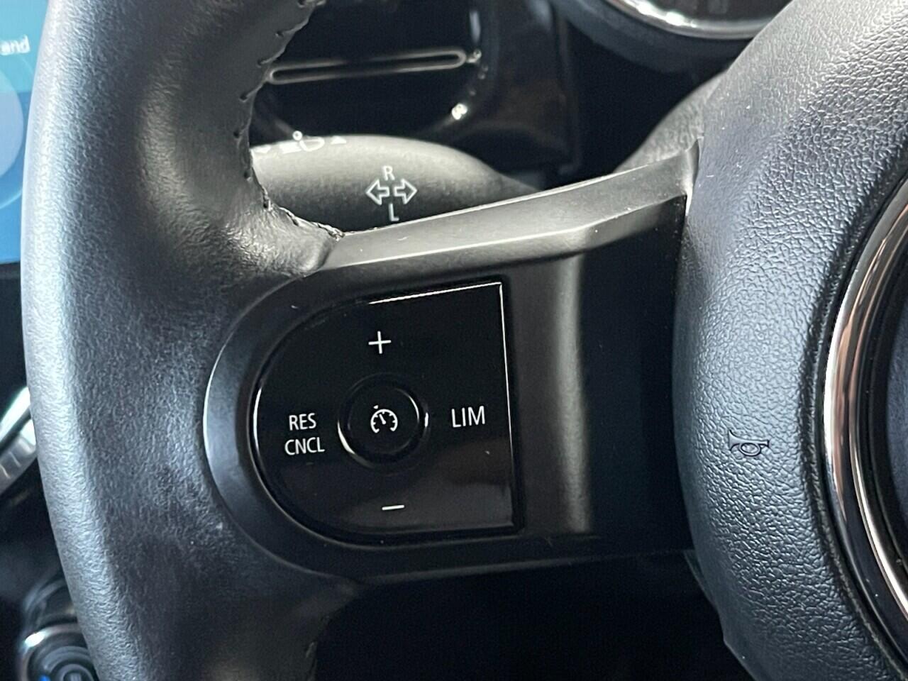 Used MINI Hatch 2021 for sale - 76635426: Photo 34