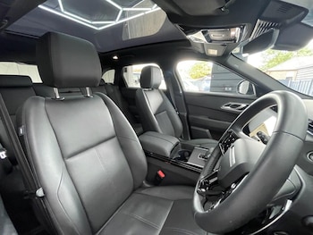 Used Land Rover Range Rover Velar 2023 for sale - 78947416: Photo