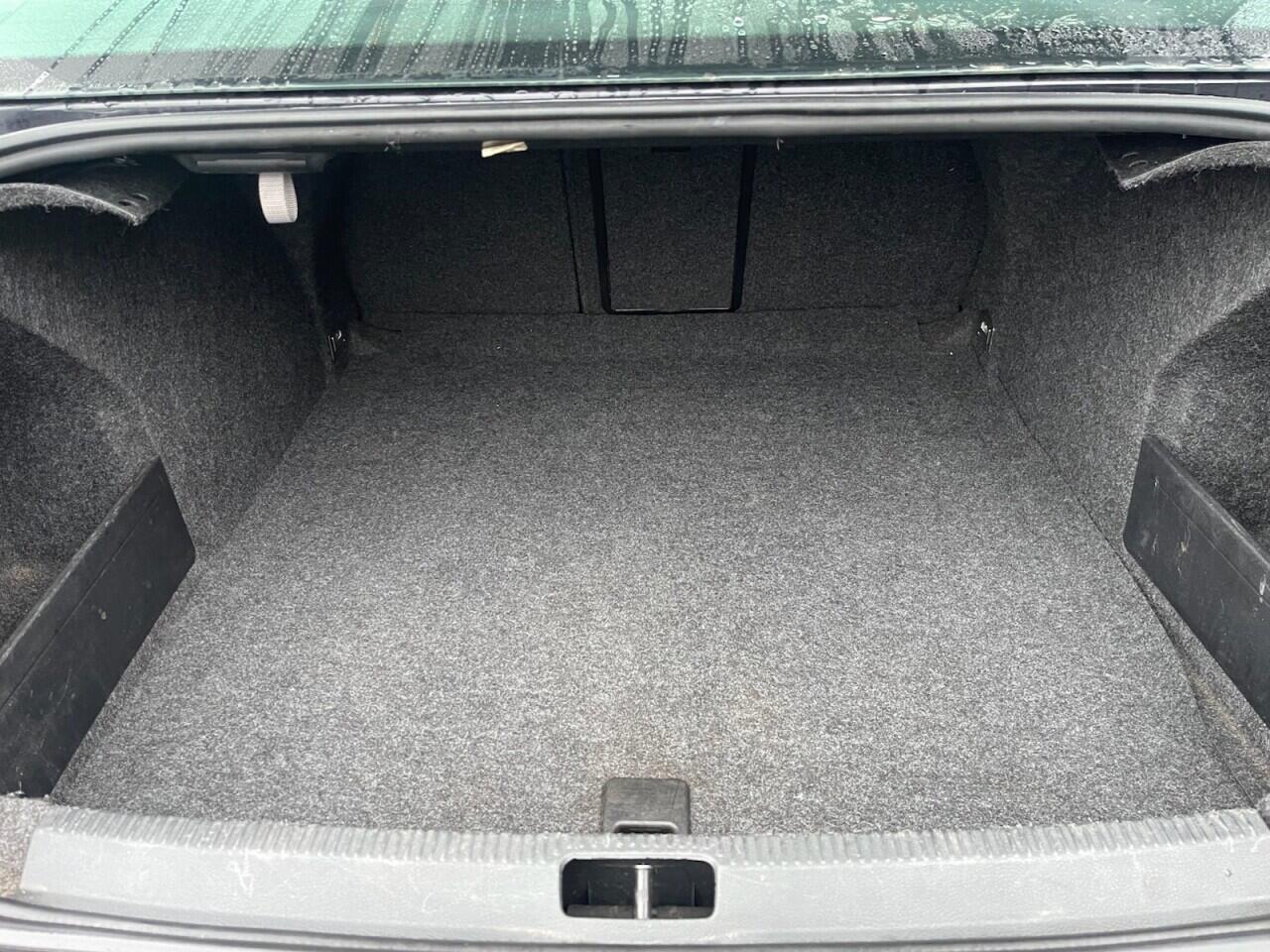 Used Volkswagen Passat 2009 for sale - 77174419: Photo 11