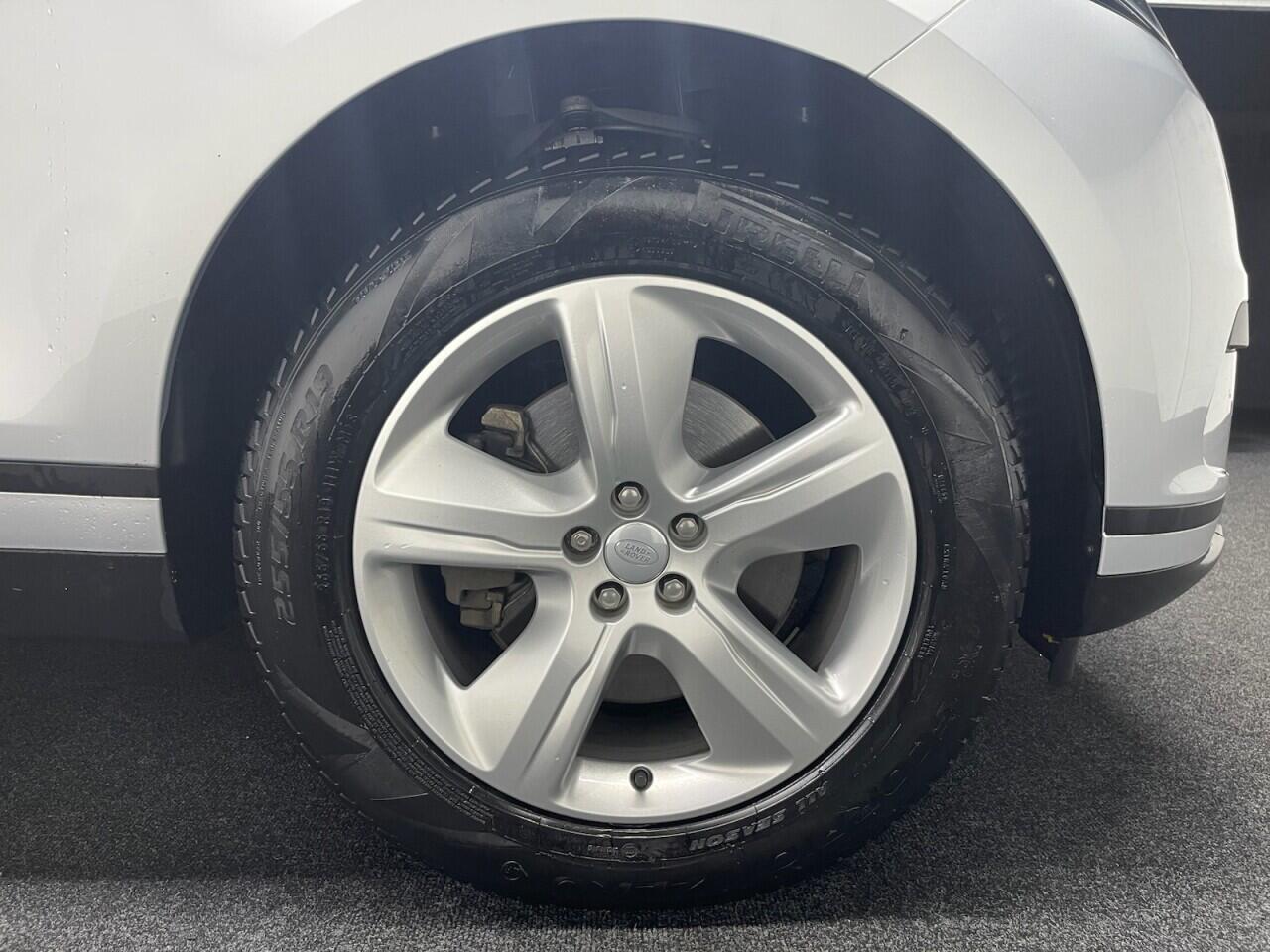 Used Land Rover Range Rover Velar 2023 for sale - 77174422: Photo 28