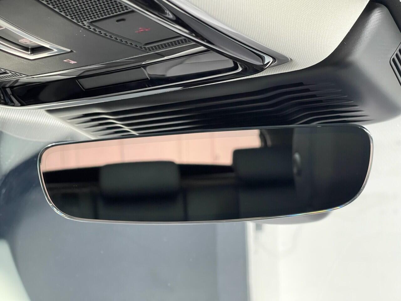 Used Land Rover Range Rover Velar 2023 for sale - 77174422: Photo 52