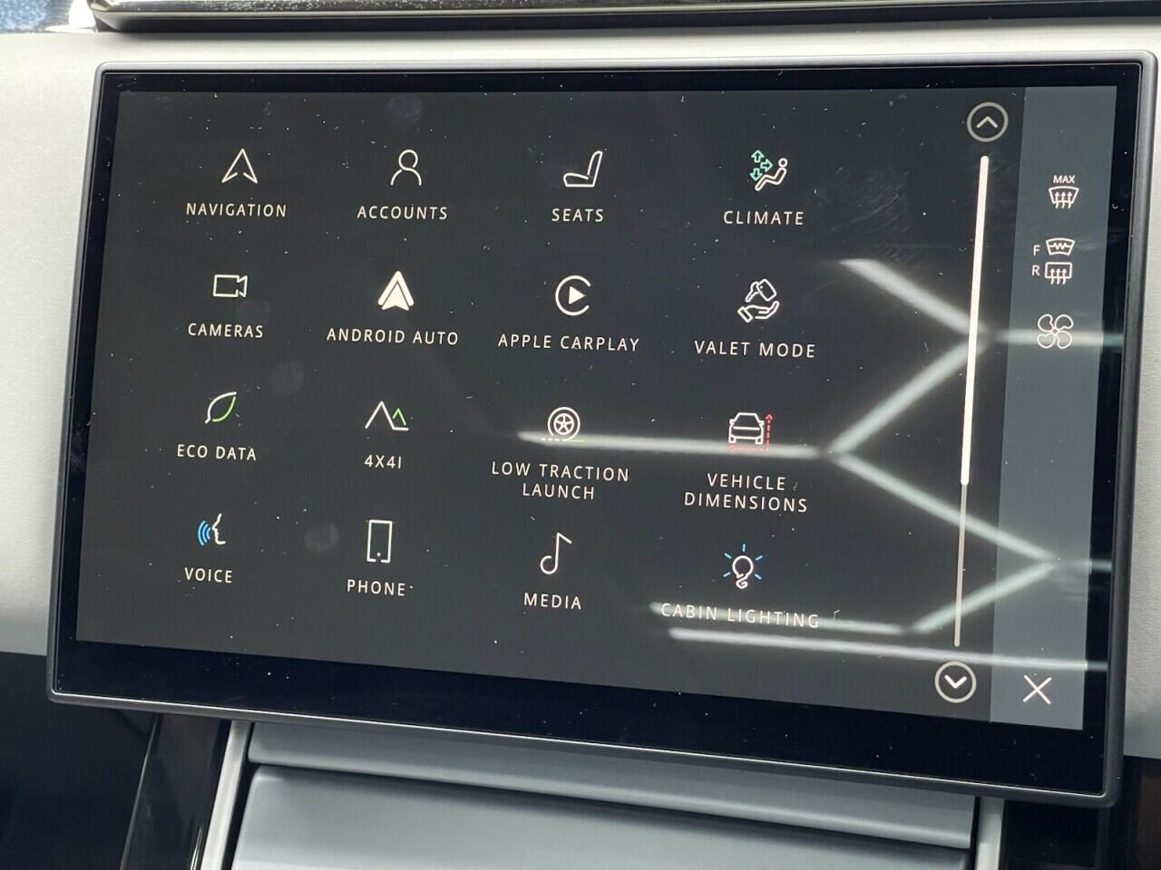 Used Land Rover Range Rover Velar 2023 for sale - 77174422: Photo 9