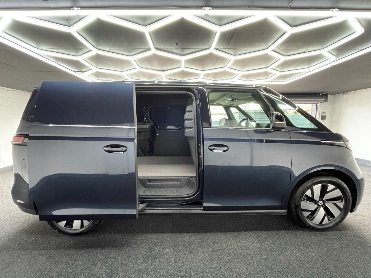 Used Volkswagen ID.Buzz 2023 for sale - 78100219: Photo 3