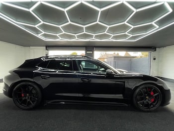 Used Porsche Taycan 2023 for sale - 78470929: Photo