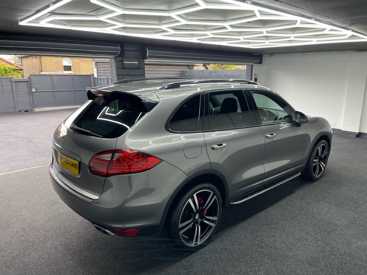 Used Porsche Cayenne 2011 for sale - 76635444: Photo 19