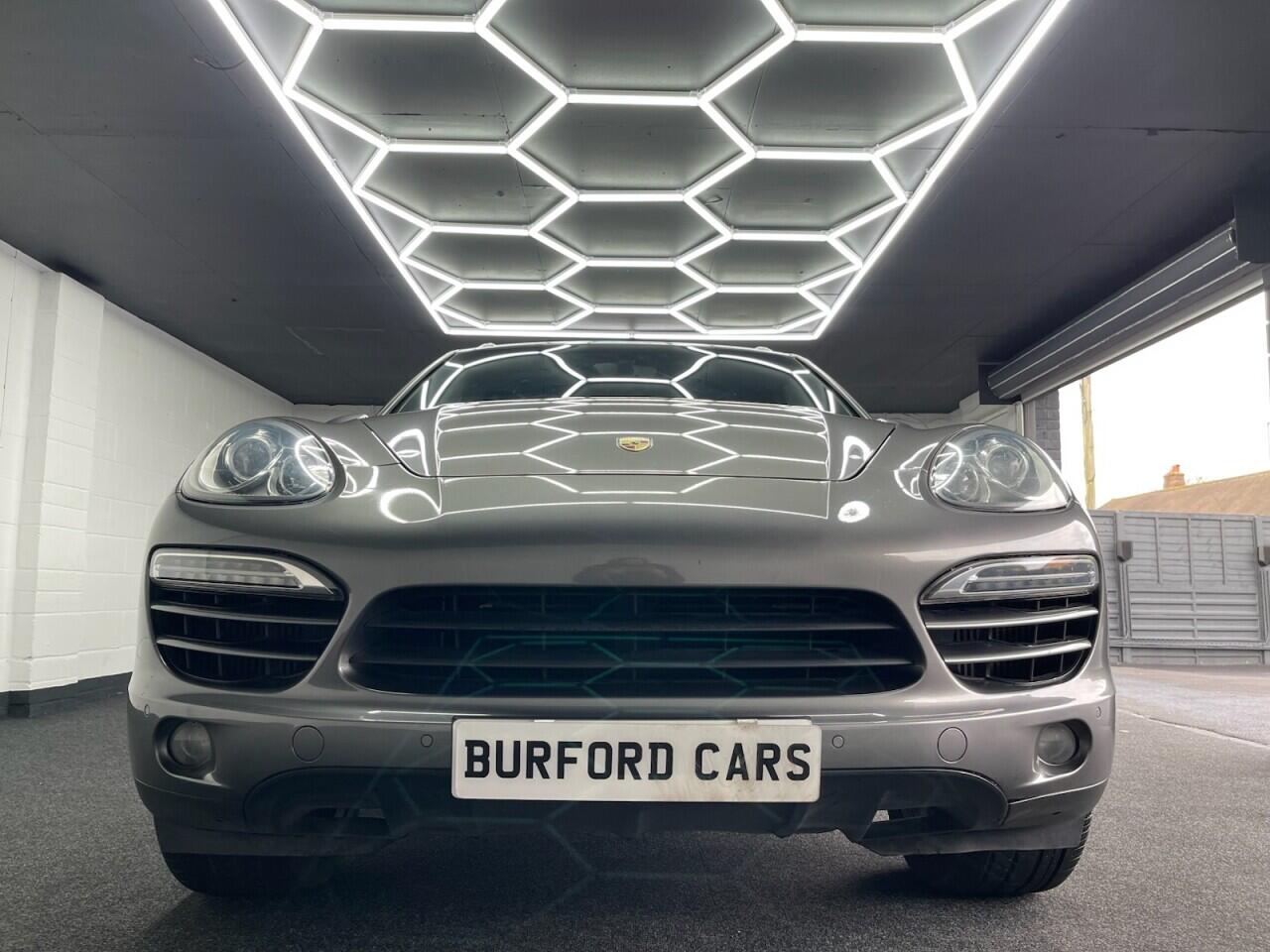 Used Porsche Cayenne 2011 for sale - 76635444: Photo 22