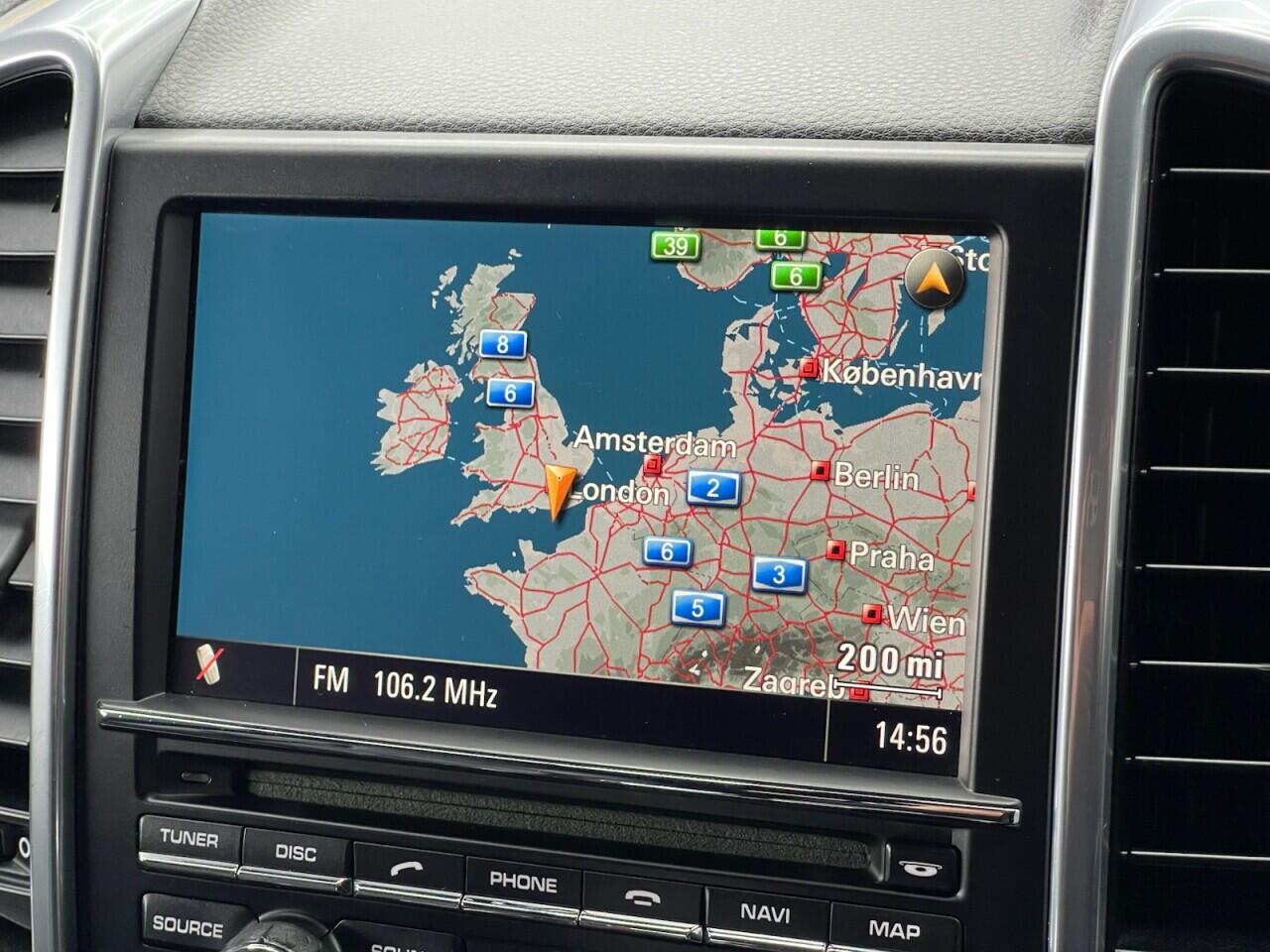 Used Porsche Cayenne 2011 for sale - 76635444: Photo 5