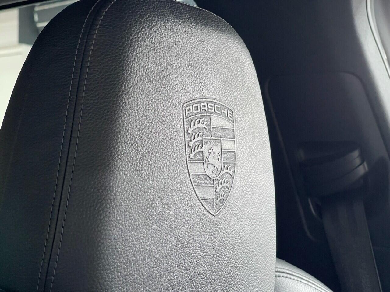 Used Porsche Cayenne 2011 for sale - 76635444: Photo 7