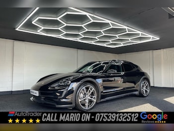 Used Porsche Taycan 2022 for sale - 79635334: Photo