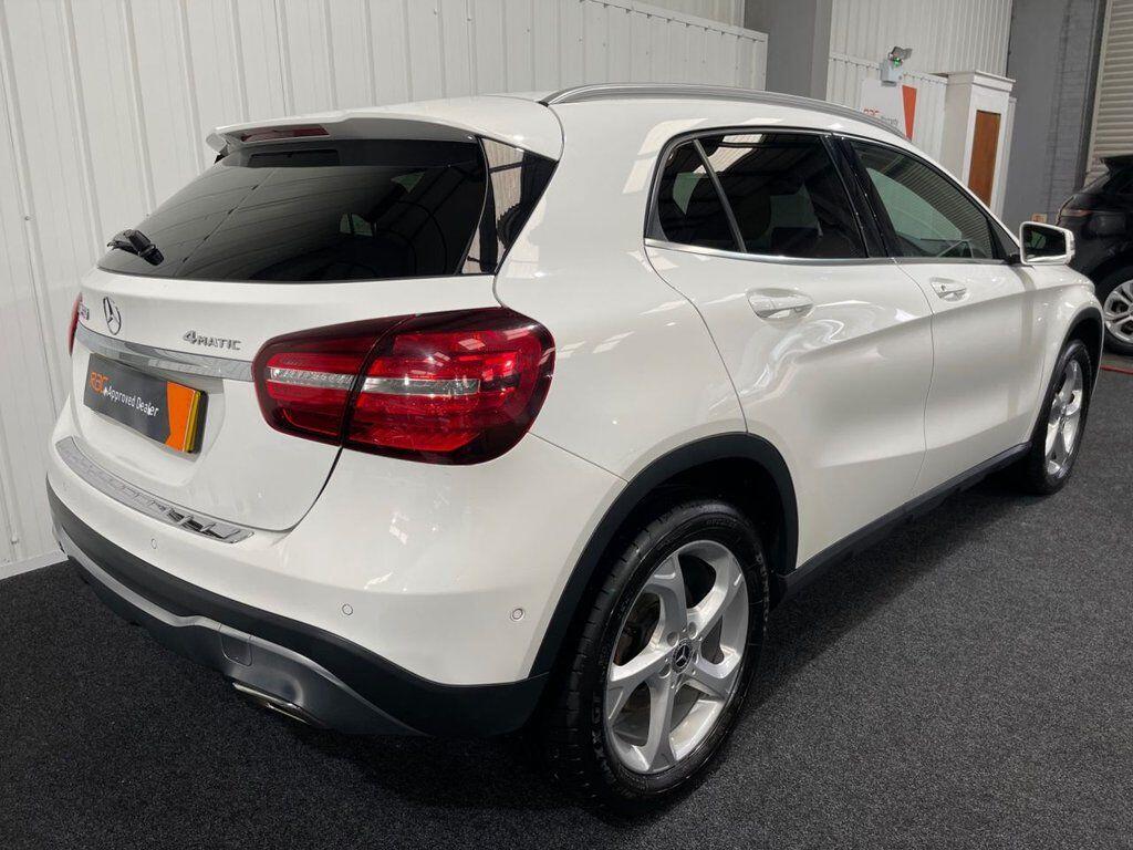 Used Mercedes-Benz GLA 2018 for sale - 77695813: Photo 2