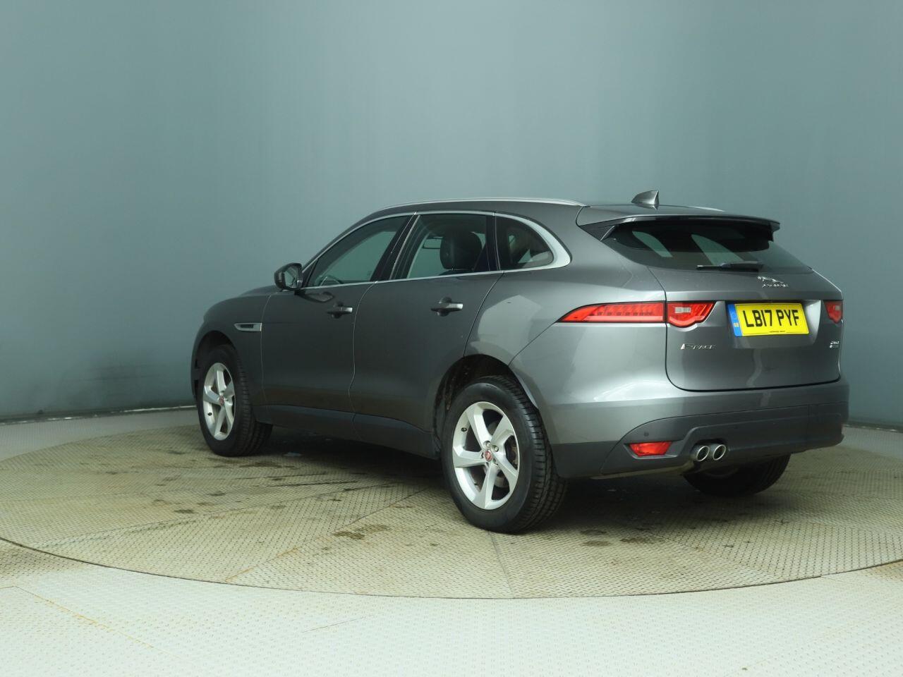 Used Jaguar F-Pace 2017 for sale - 76666706: Photo 13
