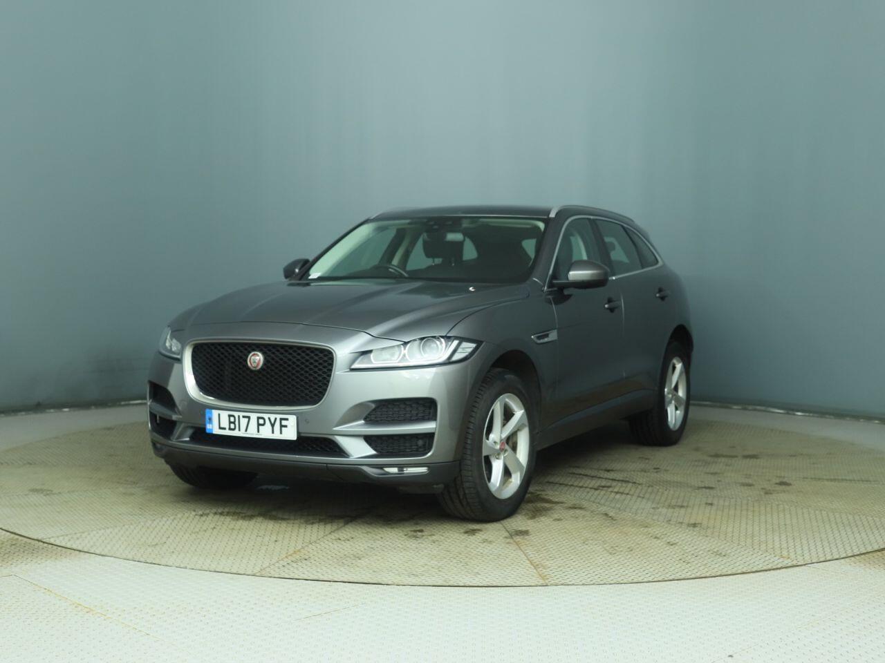 Used Jaguar F-Pace 2017 for sale - 76666706: Photo 3